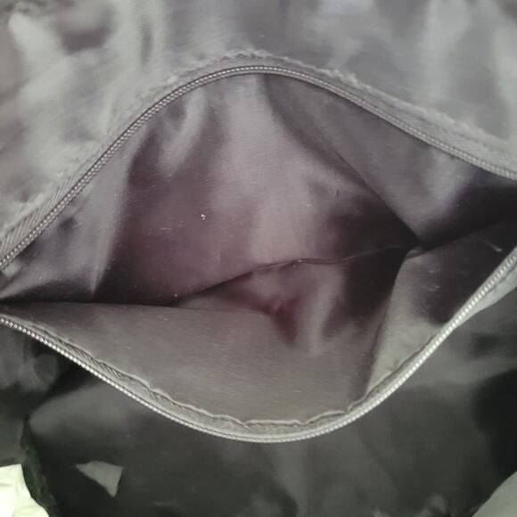 Bernardo Valentino Quilted Tote Shoulder Bag Black Nylon Lightweight Zip Large - Picture 8 of 10